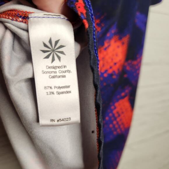 Athleta Red &‎ Blue & Black Cloudlight Women's Tank Size Small - Picture 8 of 10